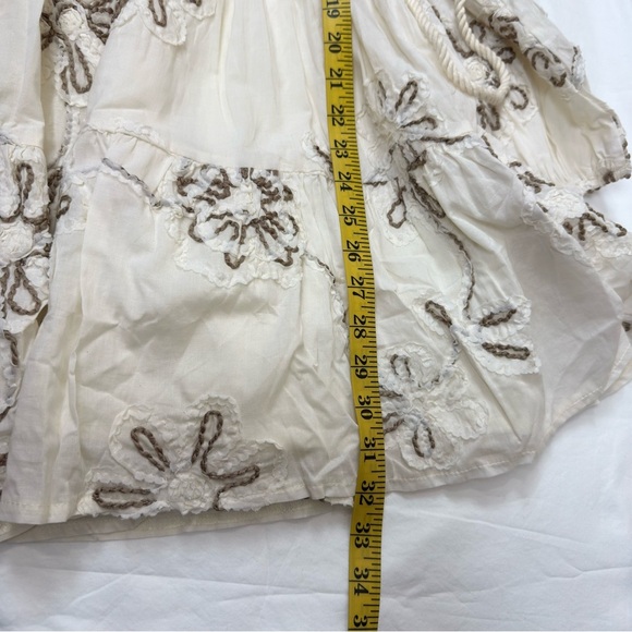 Camellia Embroidered Mini Dress Cream Tunic Style with Floral Embroidery Size M - Picture 14 of 14